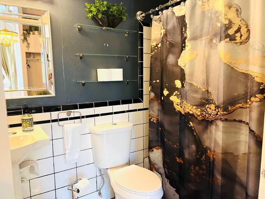 Adorable Studio Gaslamp District Near San Diego Downtown! Perfect For Travelers And Couples! Apartman Kültér fotó